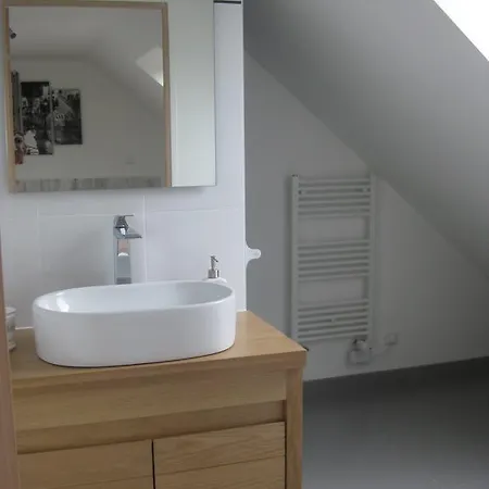 Chambres D'hotes فندق مبيت وإفطار Lardy